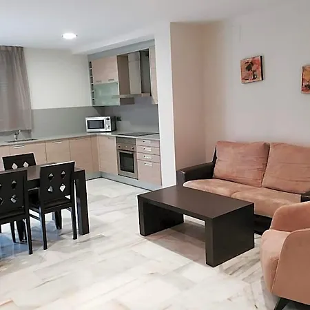 Del Golf Aparthotel